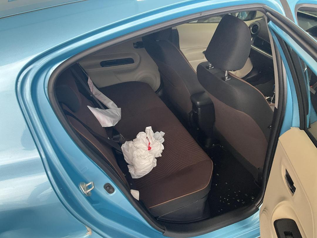 Photo '21' of Toyota Aqua