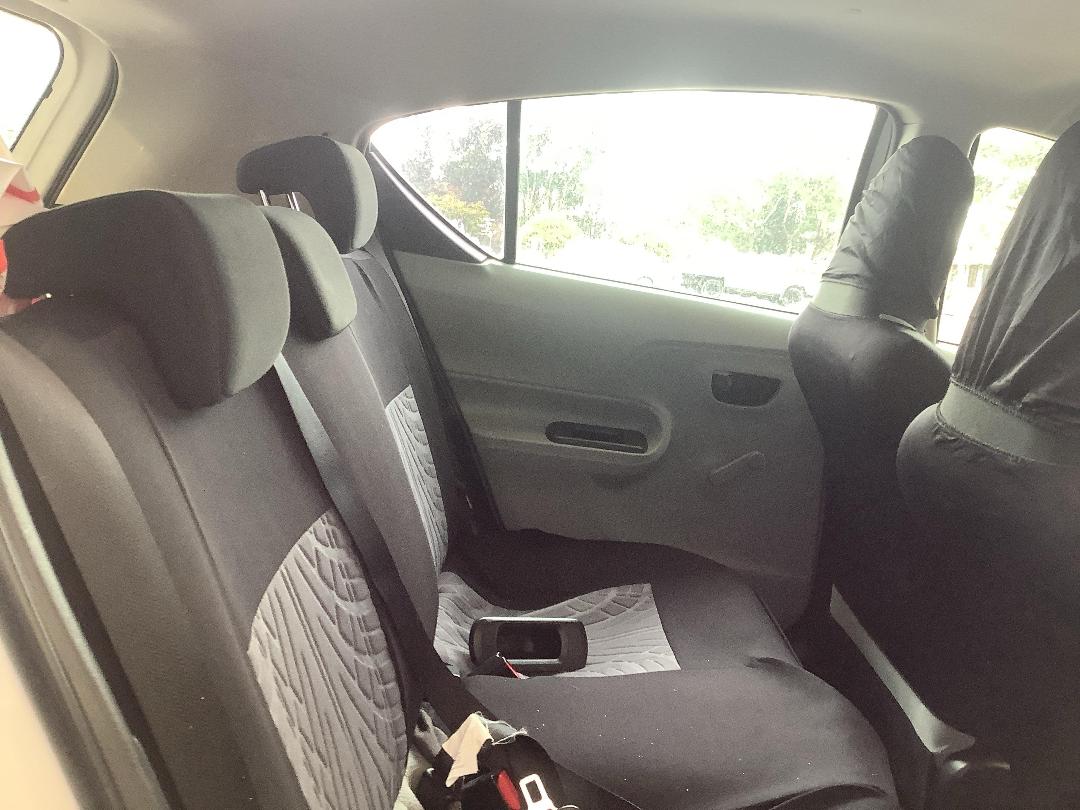 Photo '16' of Toyota Aqua