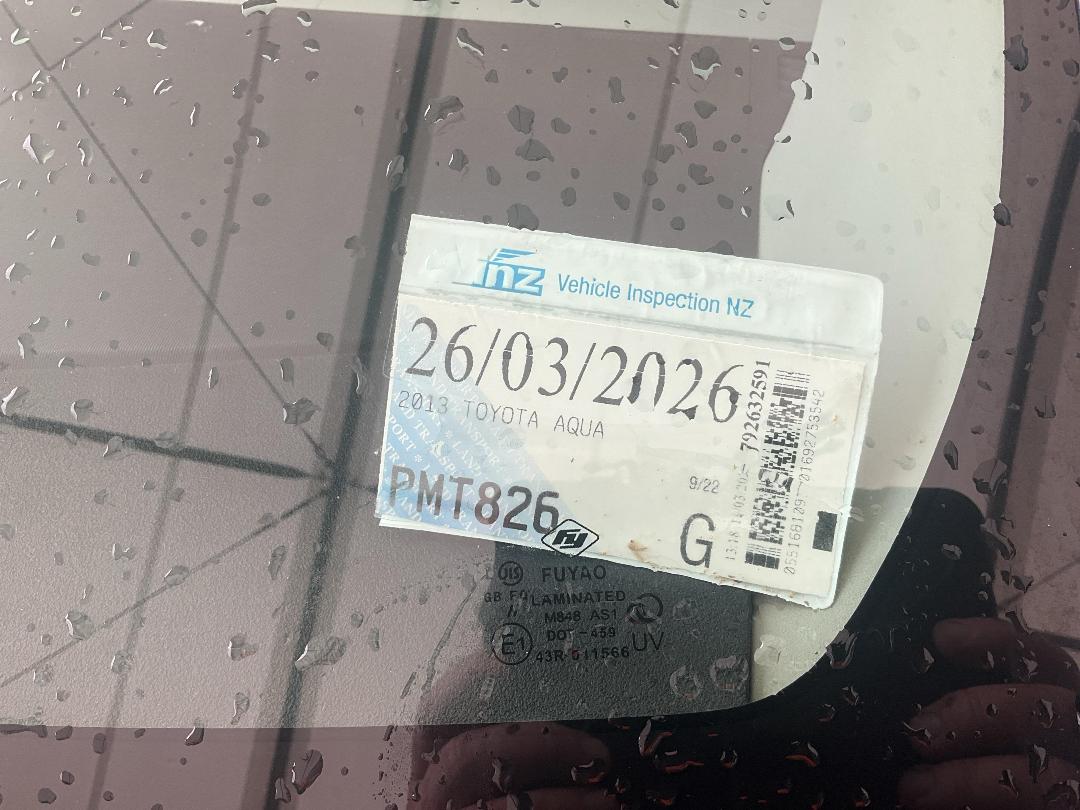 Photo '13' of Toyota Aqua Photo '13' of Toyota Aqua