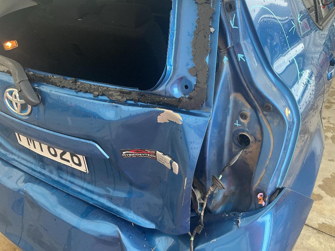 Photo '21' of Toyota Aqua Photo '21' of Toyota Aqua