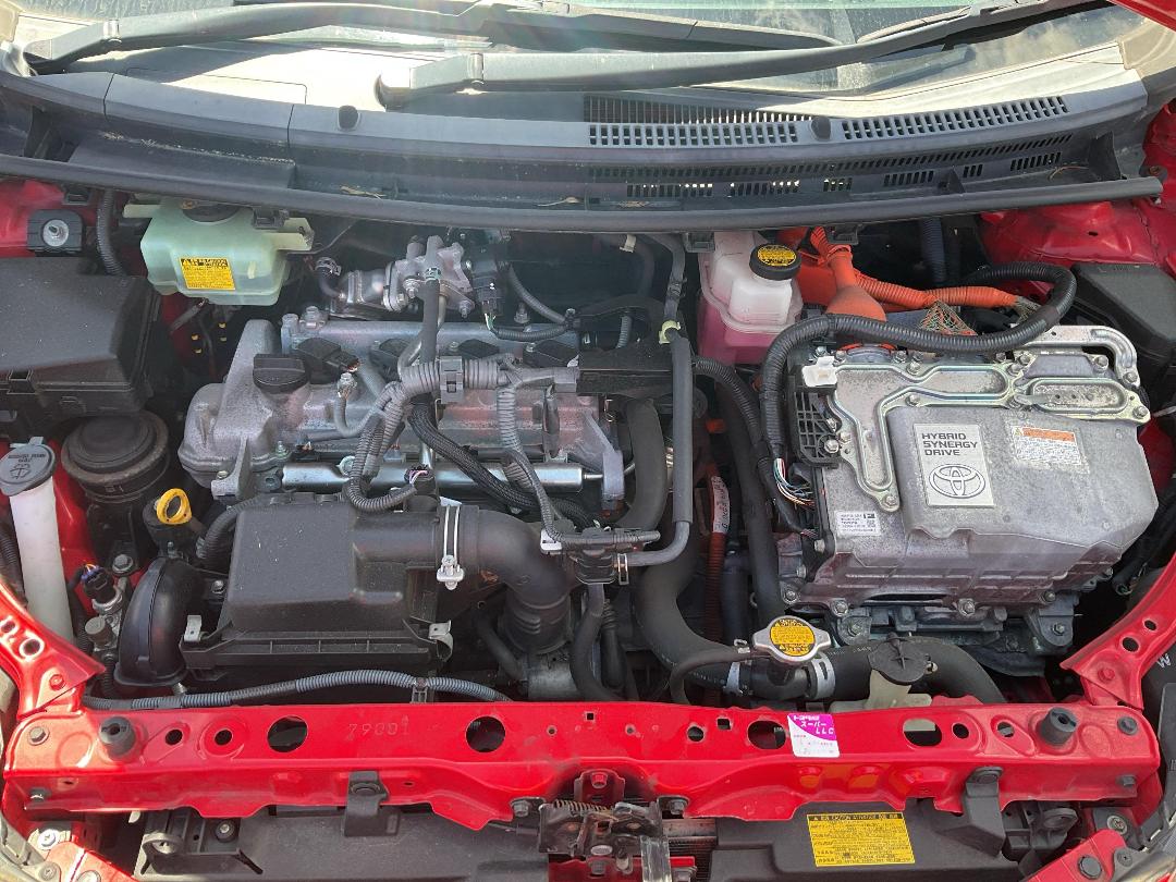 Photo '2' of Toyota Aqua Photo '2' of Toyota Aqua