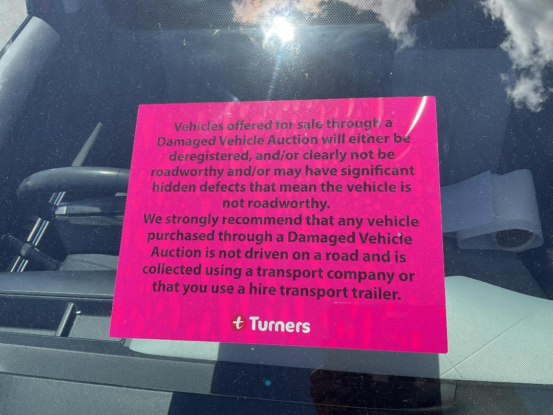 Photo '13' of Toyota Aqua Photo '13' of Toyota Aqua