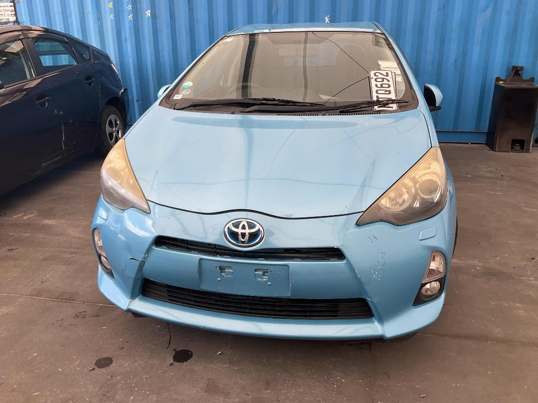 Photo '2' of Toyota Aqua Hybrid Photo '2' of Toyota Aqua Hybrid