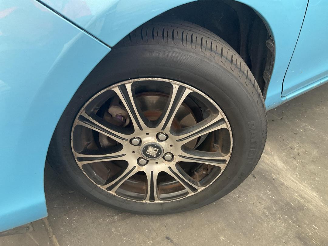 Photo '7' of Toyota Aqua Hybrid Photo '7' of Toyota Aqua Hybrid