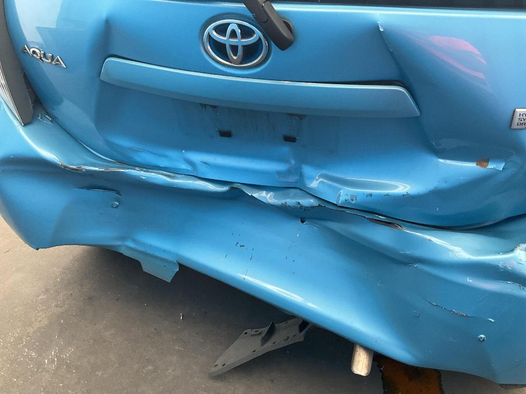 Photo '15' of Toyota Aqua Hybrid Photo '15' of Toyota Aqua Hybrid