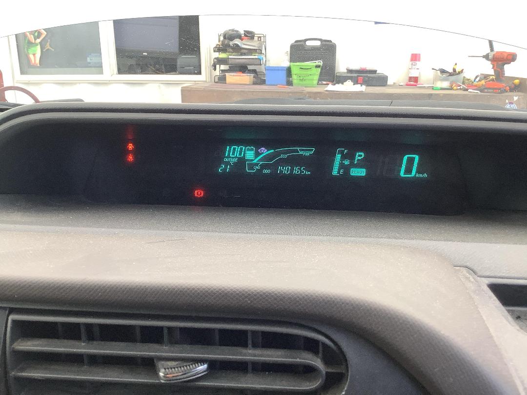 Photo '13' of Toyota Aqua