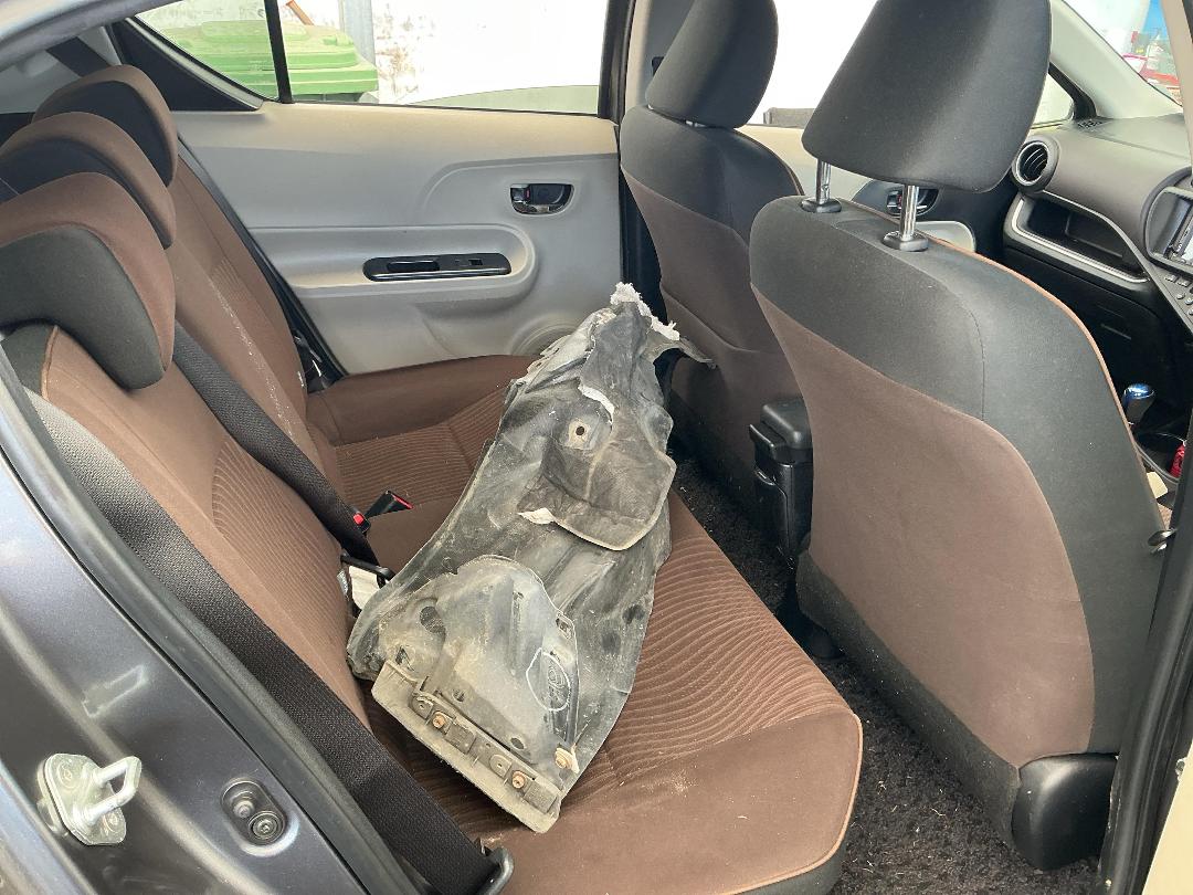 Photo '8' of Toyota Aqua Hybrid Photo '8' of Toyota Aqua Hybrid