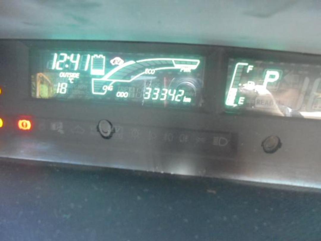 Photo '15' of Toyota Aqua Hybrid Photo '15' of Toyota Aqua Hybrid