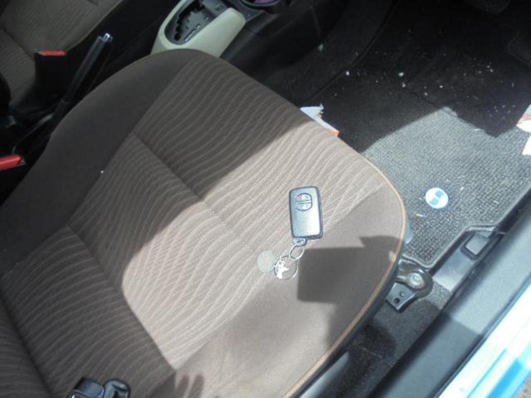 Photo '14' of Toyota Aqua Hybrid Photo '14' of Toyota Aqua Hybrid