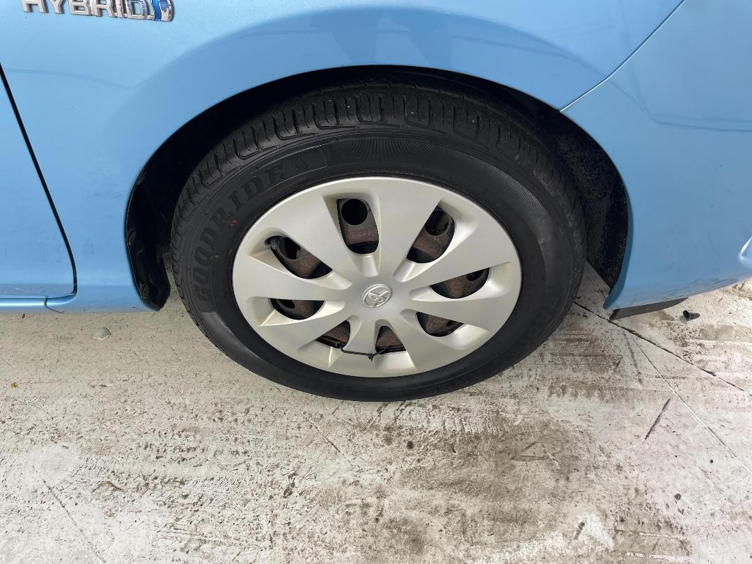 Photo '9' of Toyota Aqua Photo '9' of Toyota Aqua