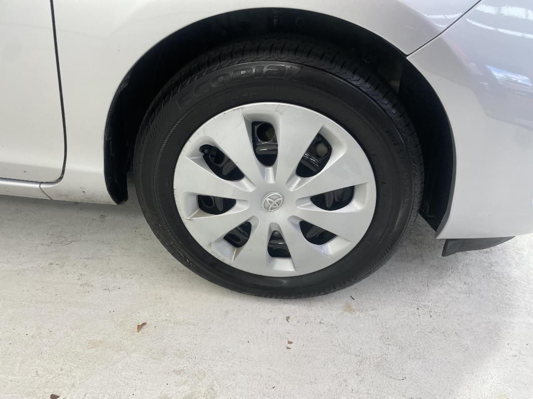 Photo '9' of Toyota Aqua Photo '9' of Toyota Aqua