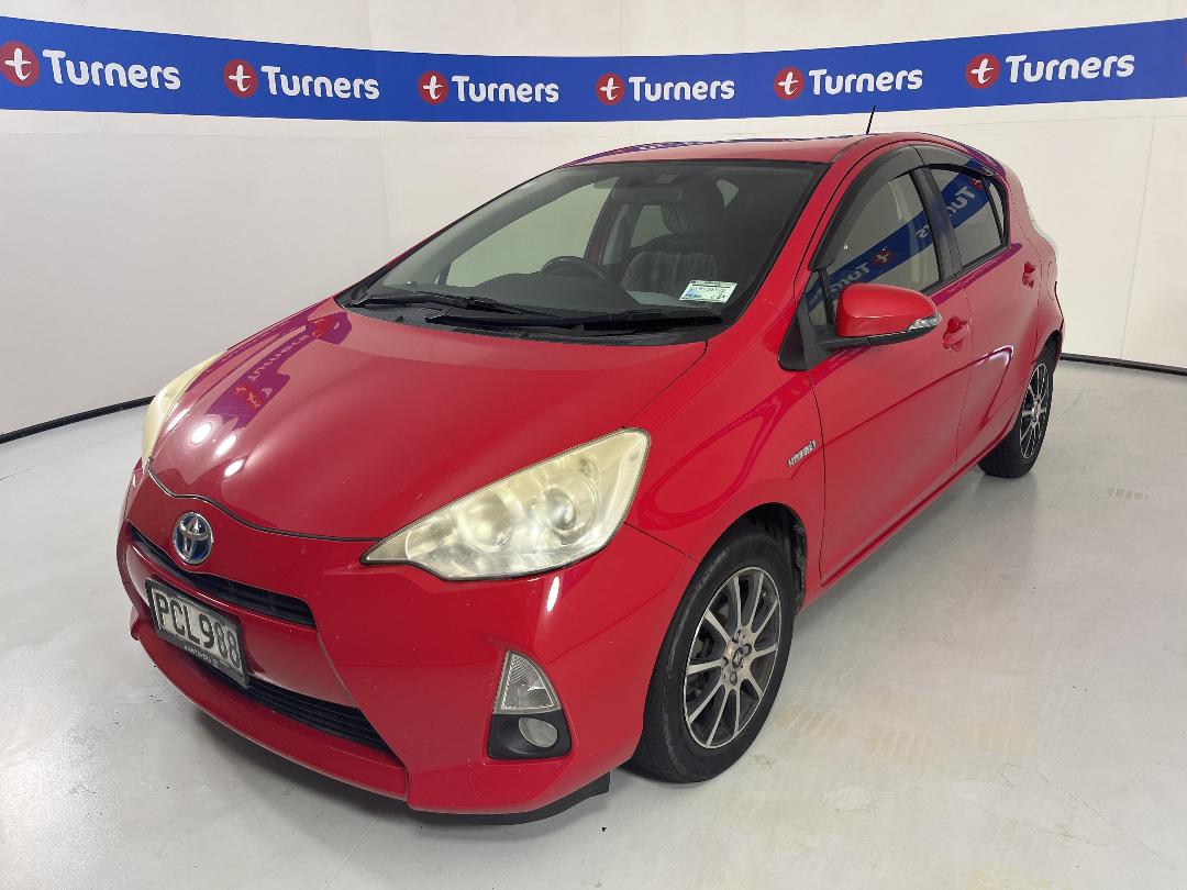 Photo '4' of Toyota Aqua