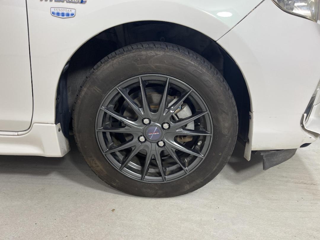 Photo '9' of Toyota Aqua