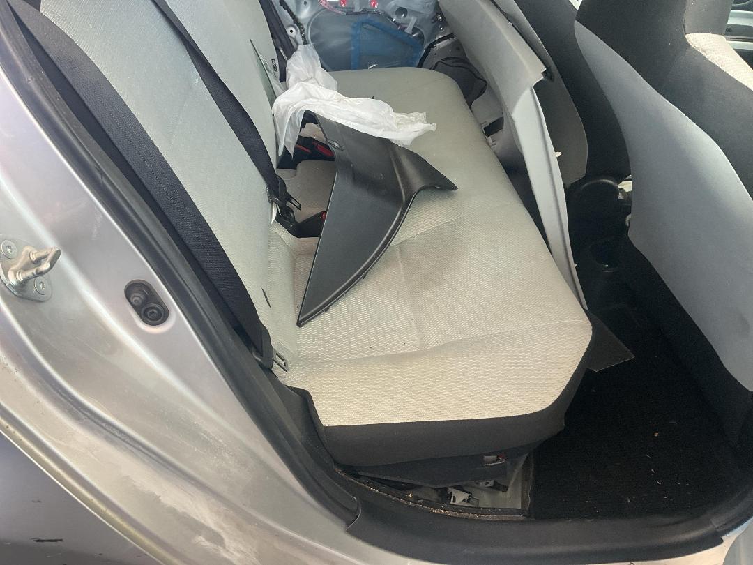 Photo '6' of Toyota Aqua Hybrid Photo '6' of Toyota Aqua Hybrid