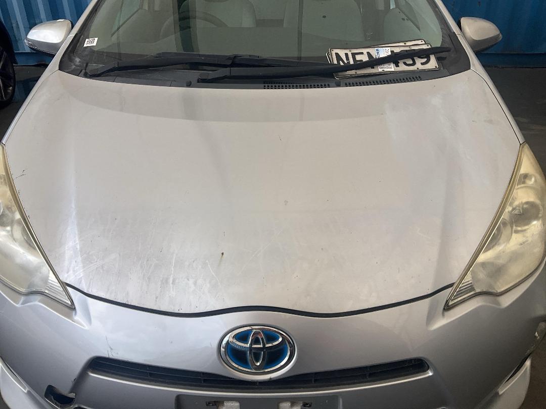 Photo '2' of Toyota Aqua Hybrid Photo '2' of Toyota Aqua Hybrid