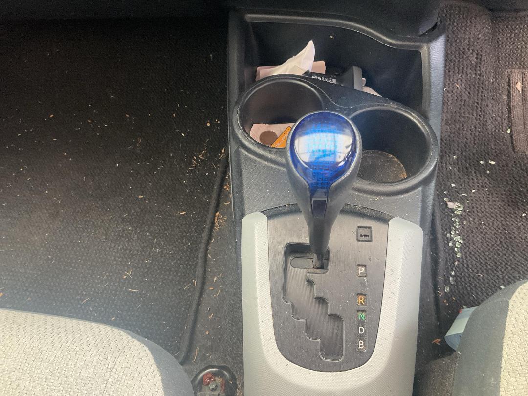 Photo '10' of Toyota Aqua Hybrid Photo '10' of Toyota Aqua Hybrid