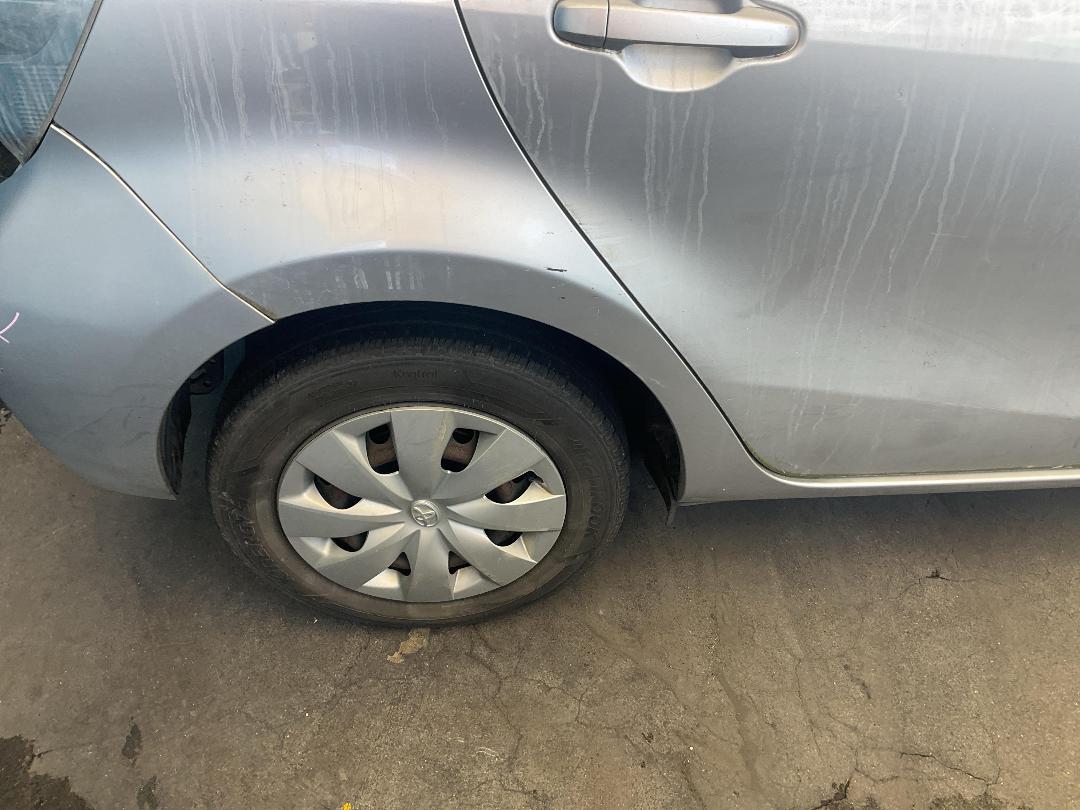 Photo '19' of Toyota Aqua Hybrid Photo '19' of Toyota Aqua Hybrid