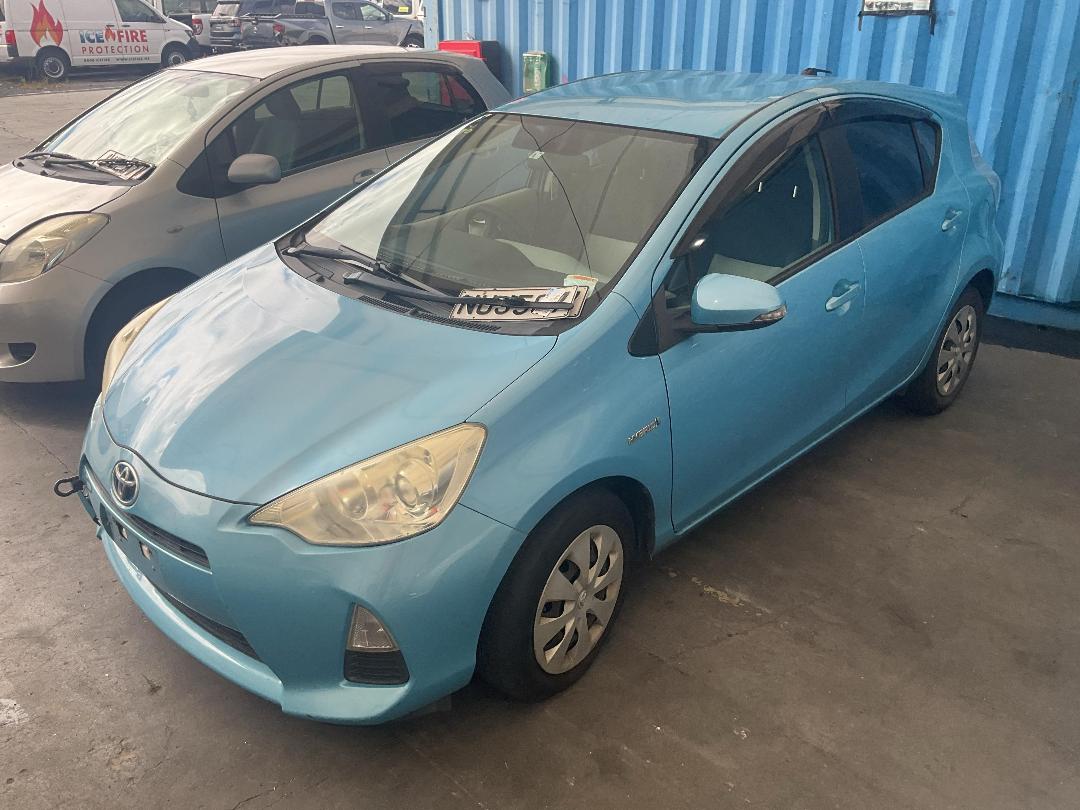 Photo '5' of Toyota Aqua Hybrid Photo '5' of Toyota Aqua Hybrid