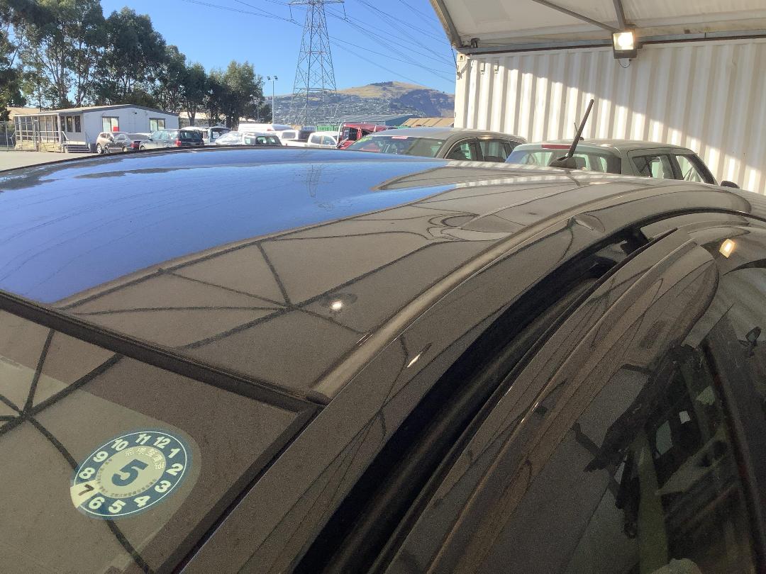 Photo '3' of Toyota Aqua Photo '3' of Toyota Aqua