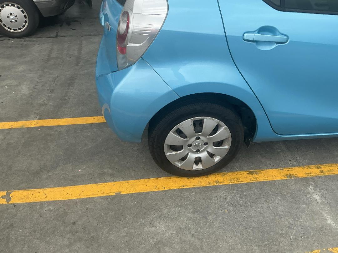 Photo '13' of Toyota Aqua Photo '13' of Toyota Aqua