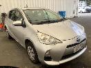 Thumbnail '4' of Toyota Aqua