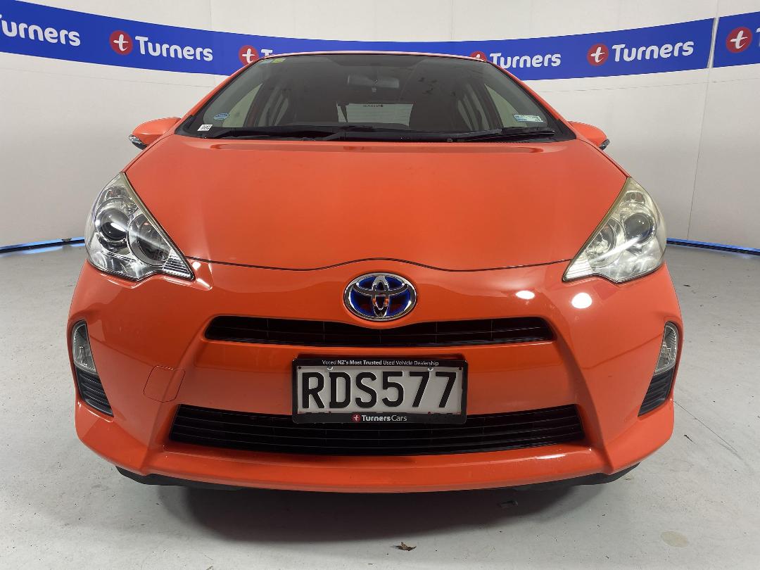 Photo '2' of Toyota Aqua