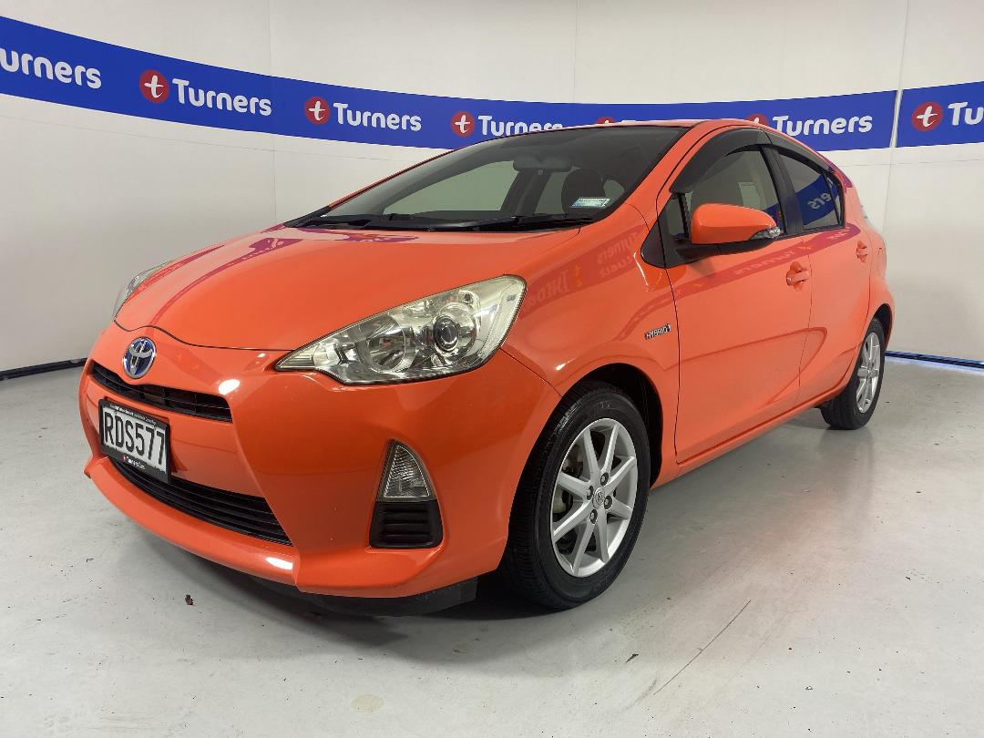 Photo '4' of Toyota Aqua