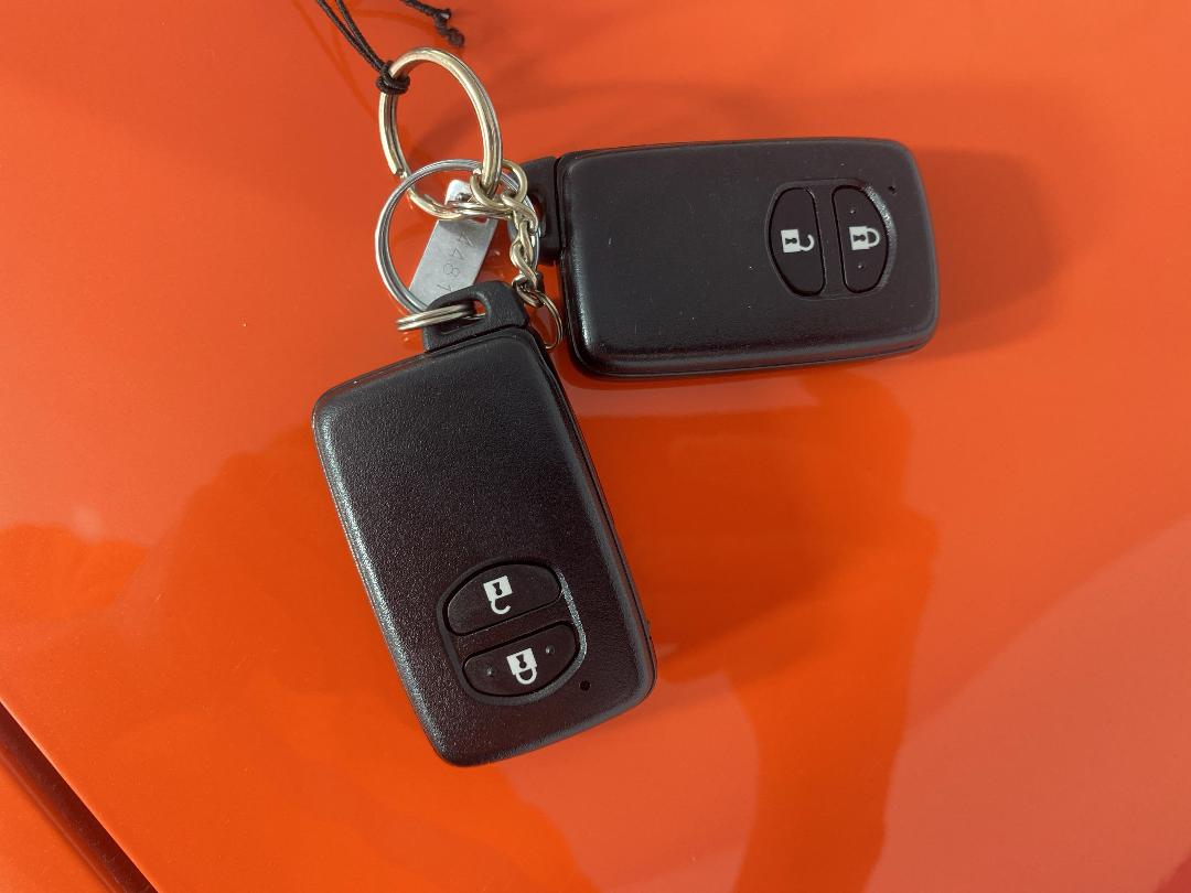 Photo '22' of Toyota Aqua