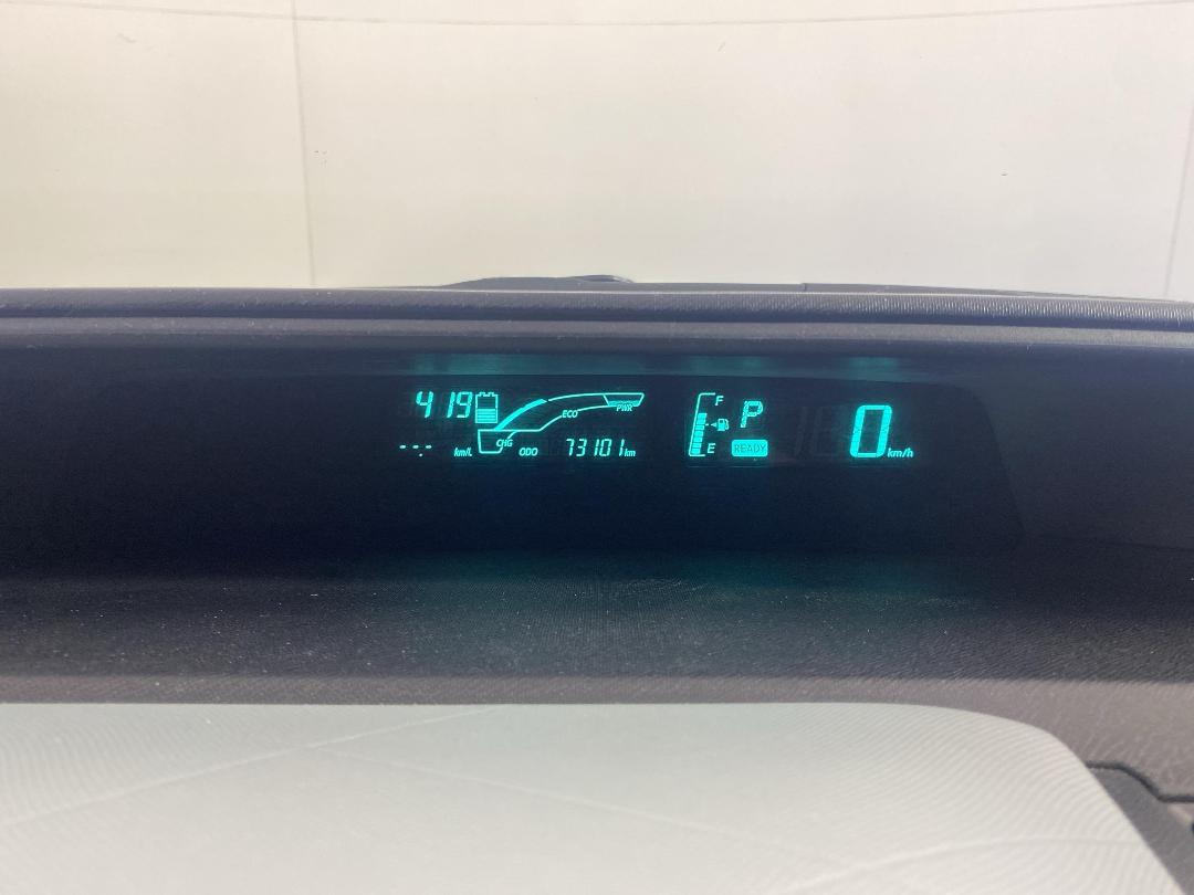 Photo '21' of Toyota Aqua