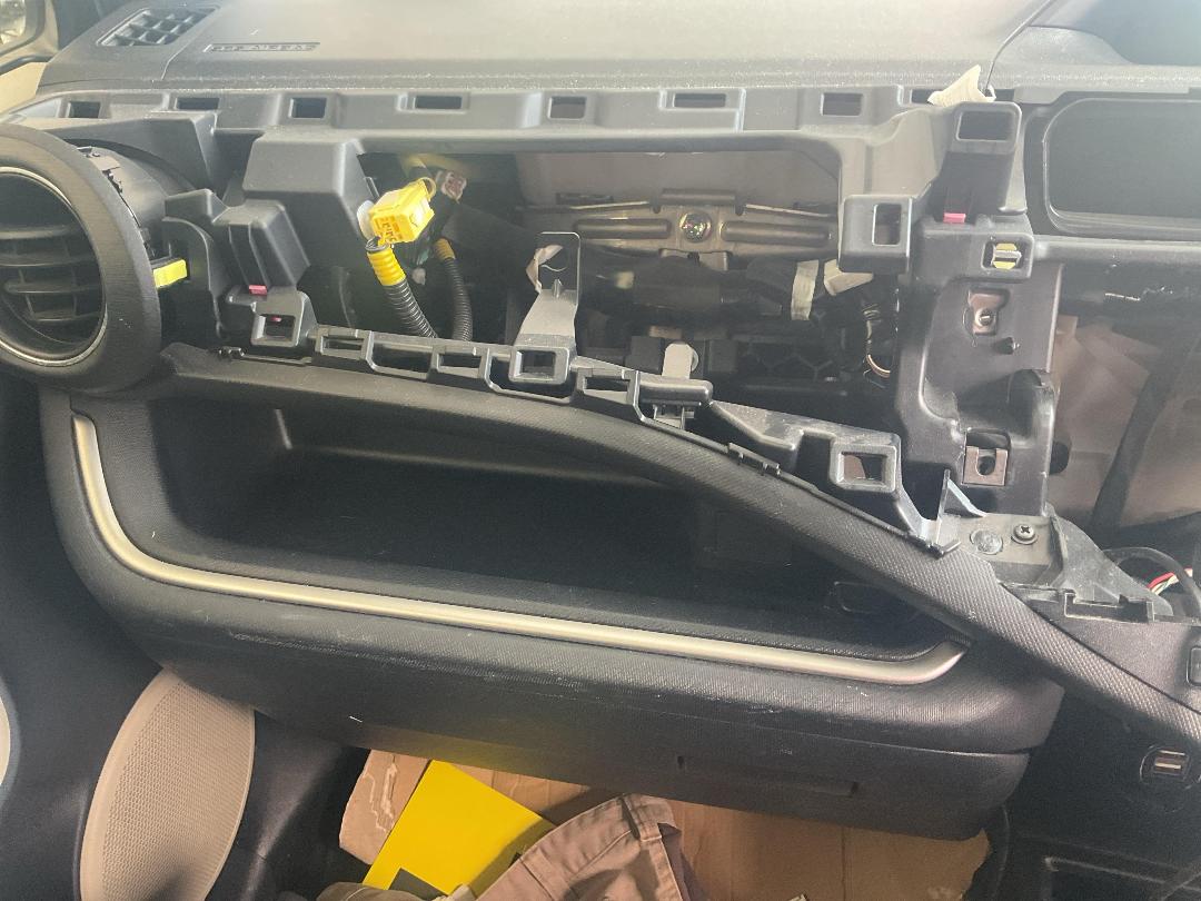 Photo '11' of Toyota Aqua Photo '11' of Toyota Aqua