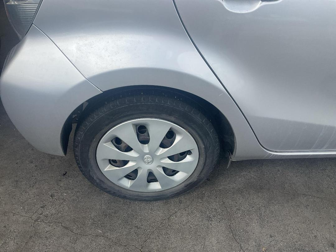 Photo '19' of Toyota Aqua Photo '19' of Toyota Aqua