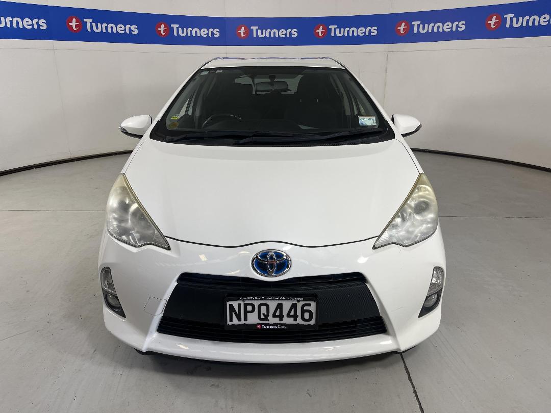 Photo '2' of Toyota Aqua