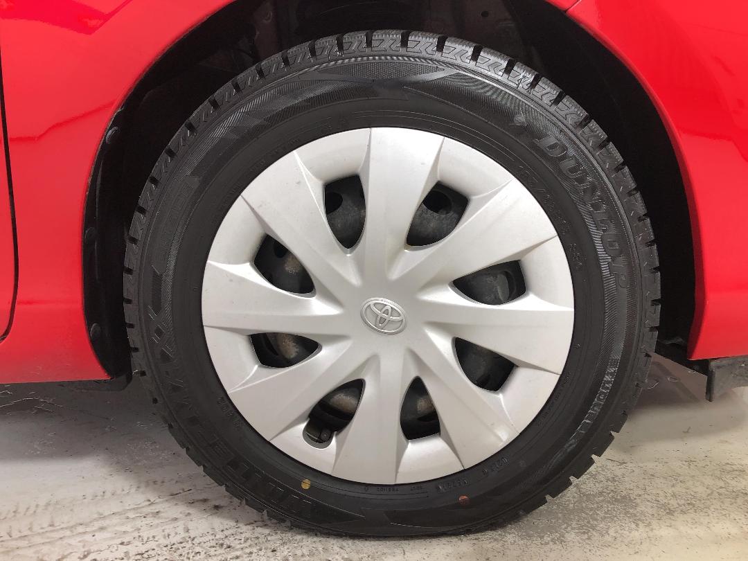 Photo '9' of Toyota Aqua Photo '9' of Toyota Aqua