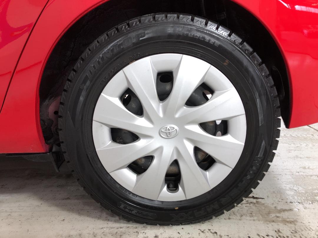 Photo '11' of Toyota Aqua Photo '11' of Toyota Aqua