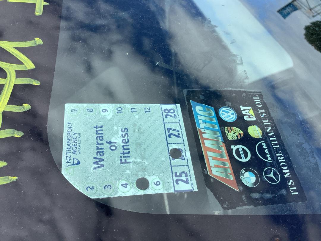 Photo '8' of Toyota Aqua