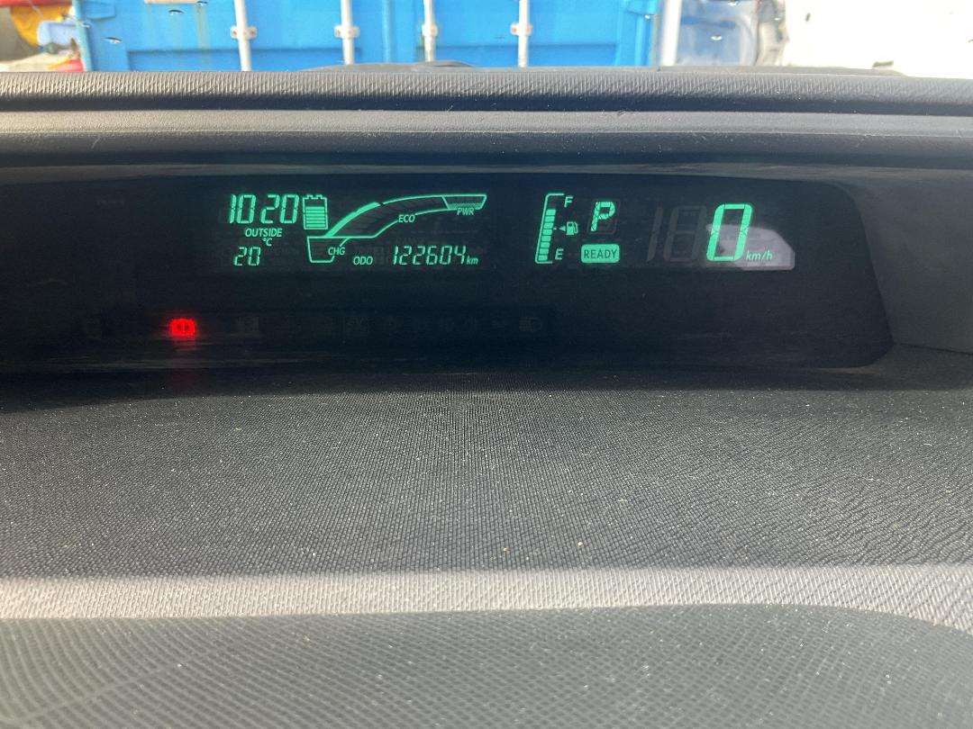 Photo '8' of Toyota Aqua