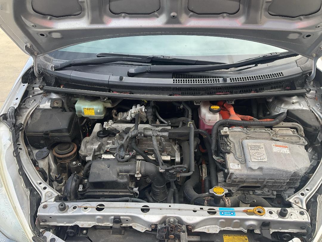 Photo '14' of Toyota Aqua