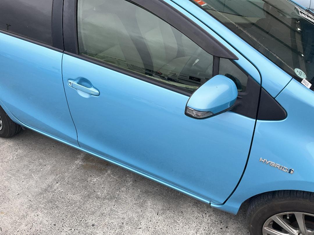 Photo '3' of Toyota Aqua