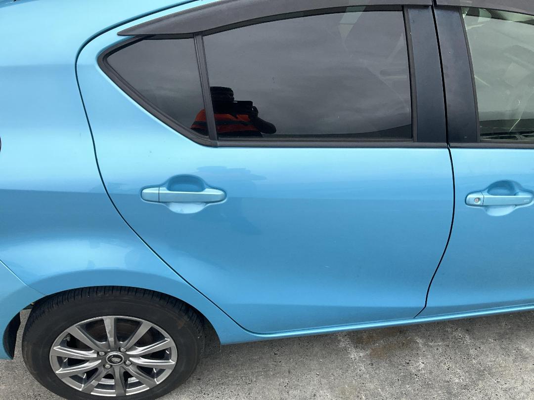 Photo '14' of Toyota Aqua