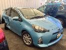Thumbnail '3' of Toyota Aqua