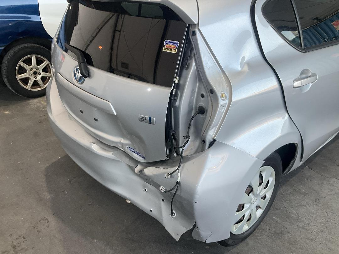 Photo '13' of Toyota Aqua Hybrid