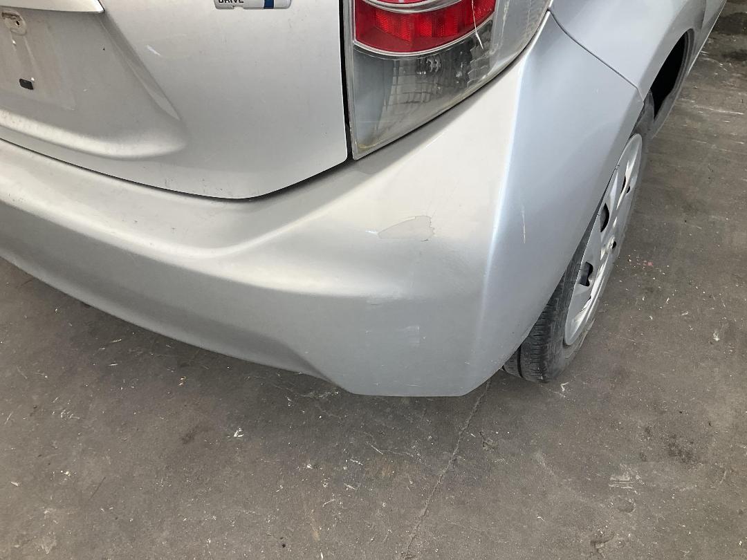 Photo '18' of Toyota Aqua