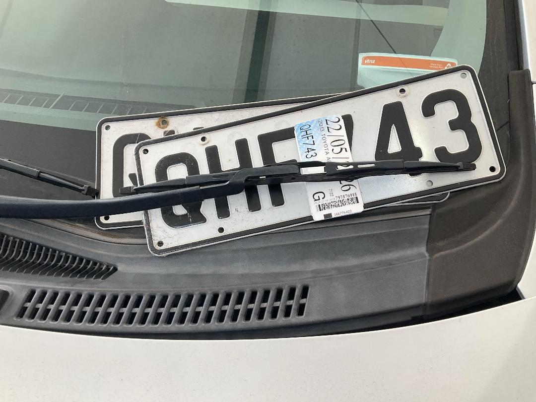 Photo '31' of Toyota Aqua