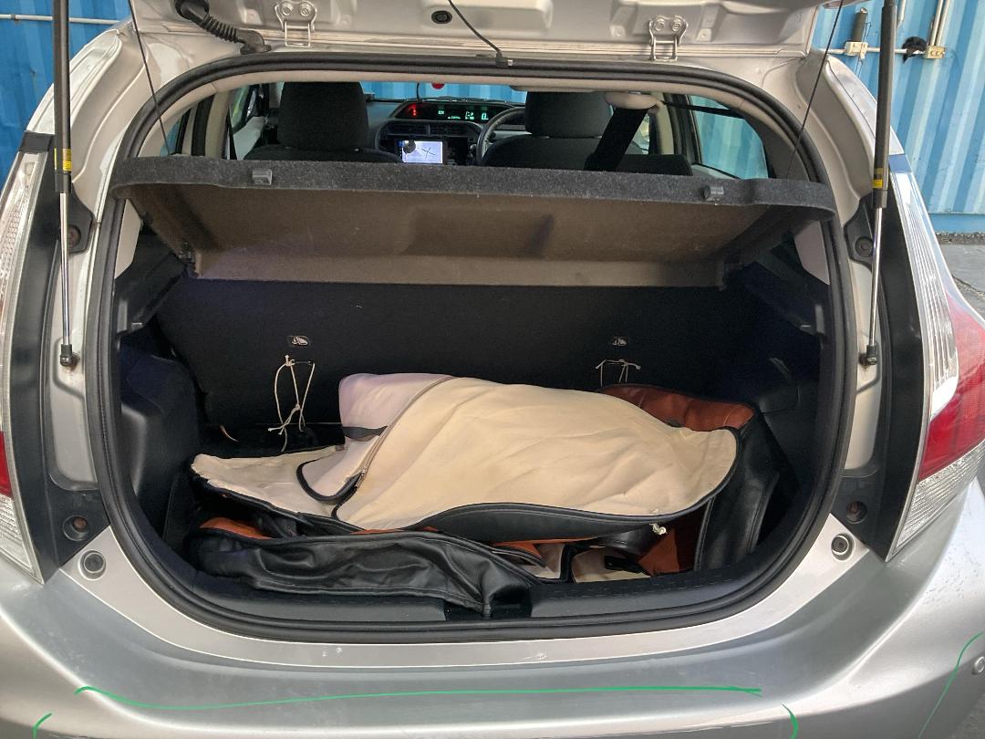 Photo '15' of Toyota Aqua Hybrid