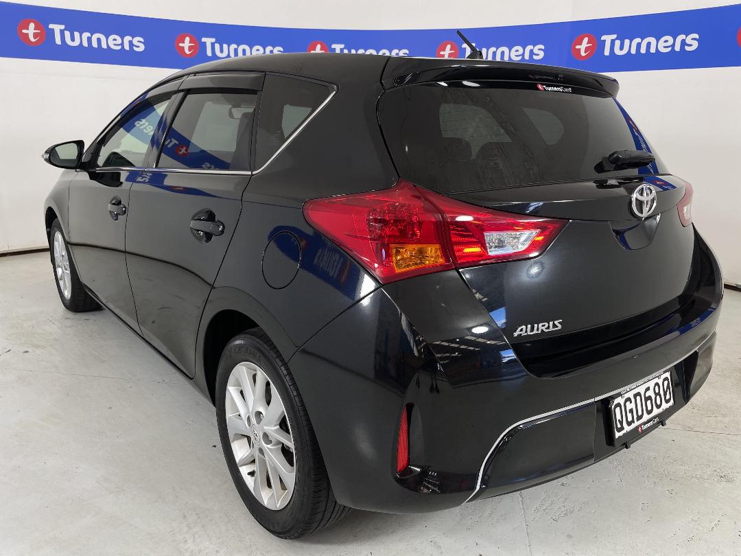 Photo '5' of Toyota Auris