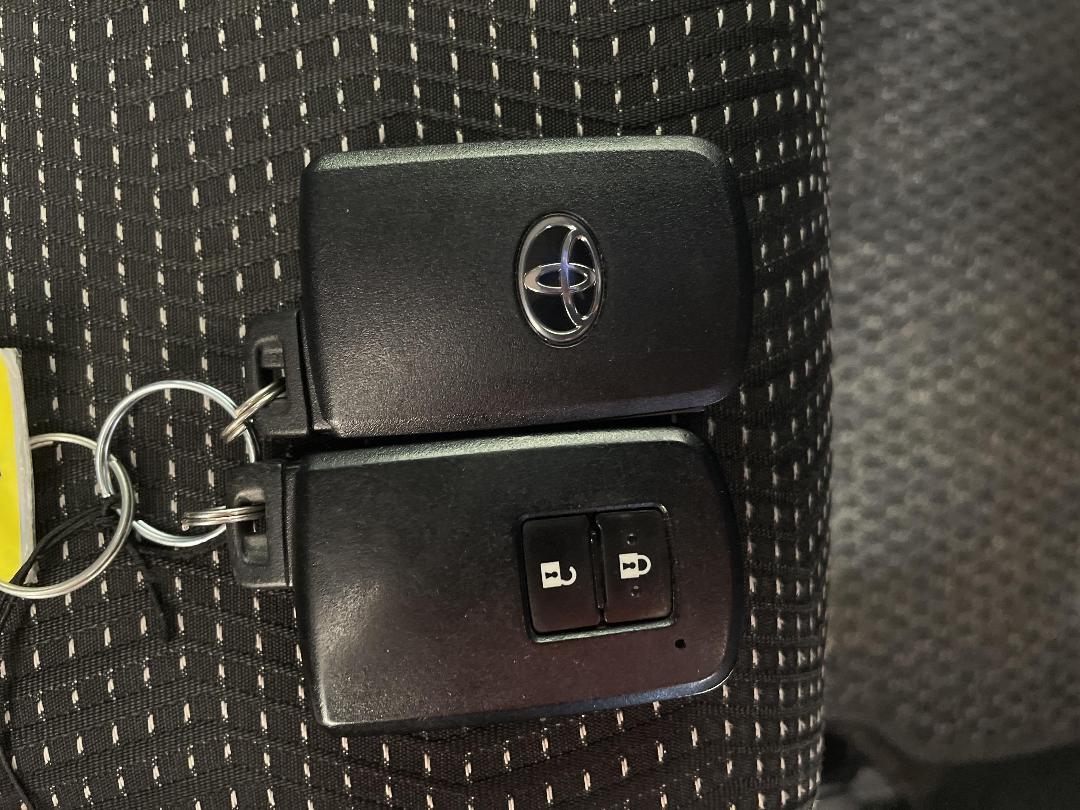 Photo '22' of Toyota Auris