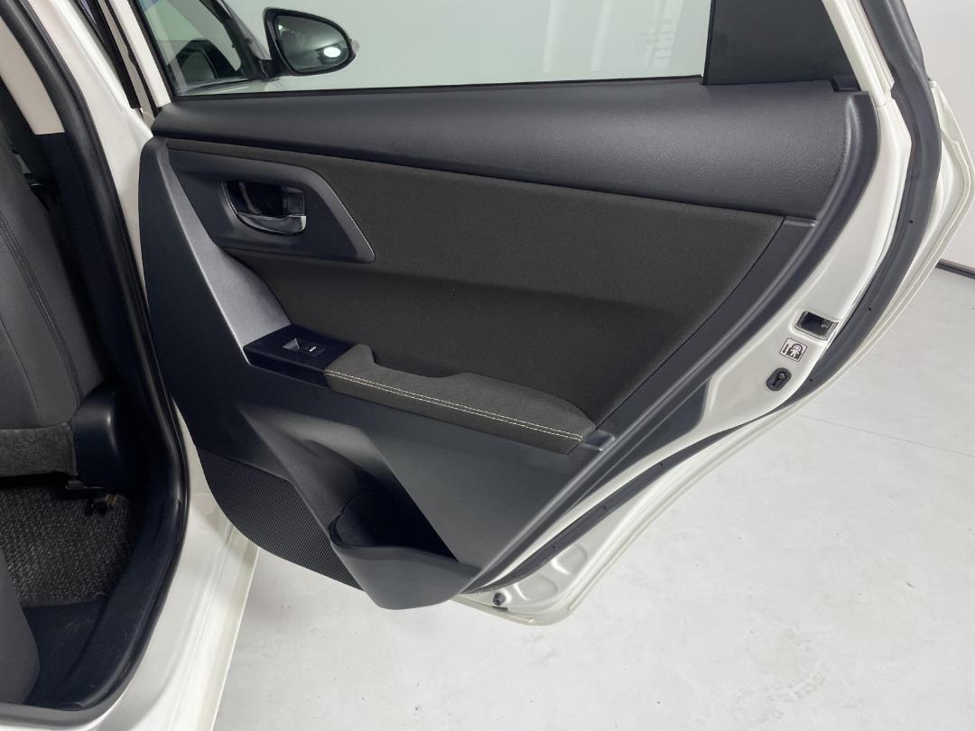 Photo '19' of Toyota Auris Photo '19' of Toyota Auris