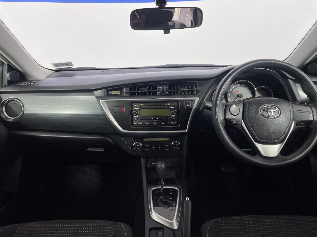 Photo '17' of Toyota Auris Photo '17' of Toyota Auris