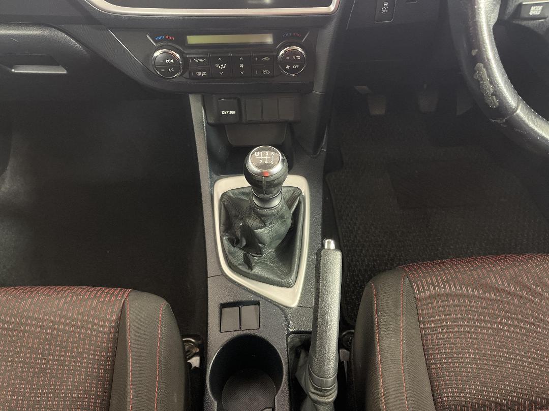 Photo '18' of Toyota Auris Photo '18' of Toyota Auris