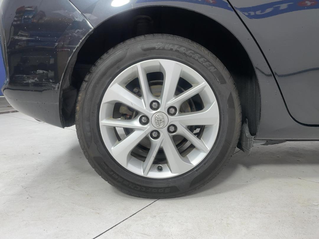 Photo '12' of Toyota Auris Photo '12' of Toyota Auris